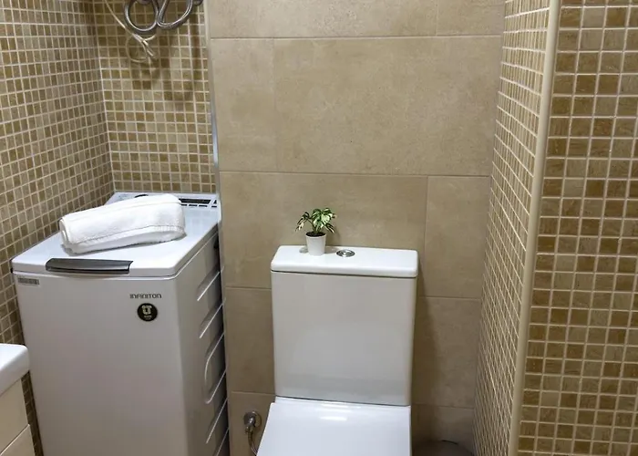 Апартаменты Modern & Bright In The Heart Of Нерха