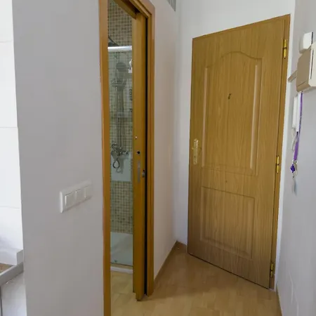 Appartamento Modern & Bright In The Heart Of