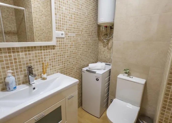 Modern & Bright In The Heart Of * Nerja