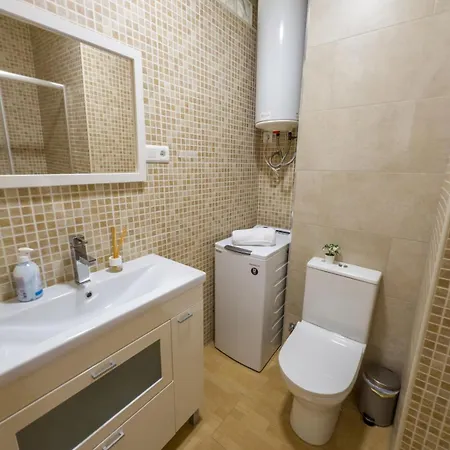 Modern & Bright In The Heart Of * Nerja