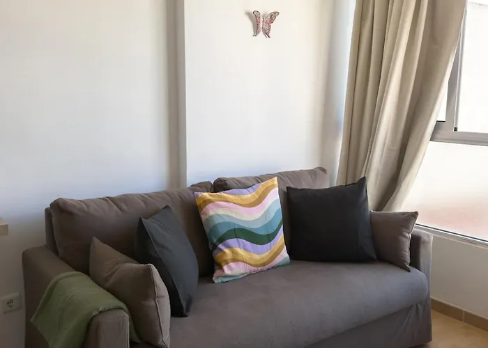 Apartment Modern & Bright In The Heart Of *